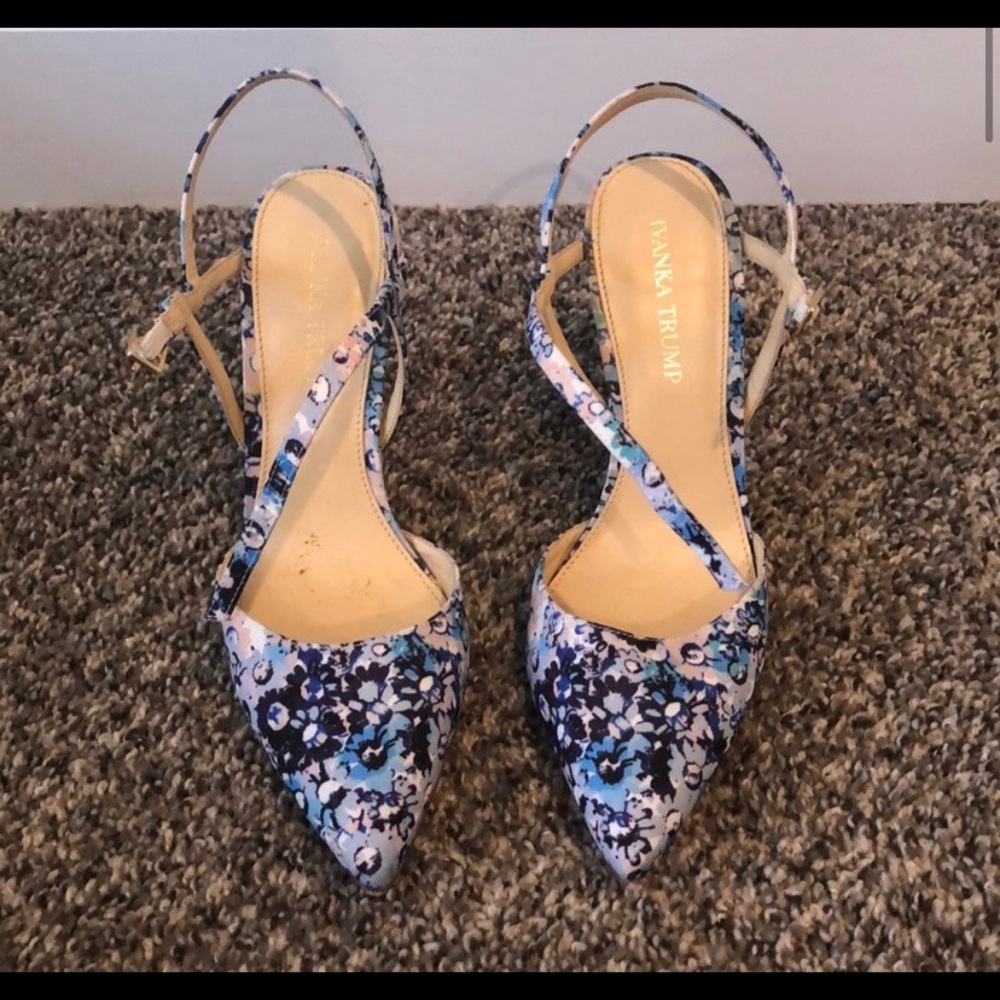 EUC Ivank Trump Pumps sz 9